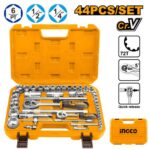 Set de douilles  1/4 et 1/2  44pièces