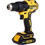 Visseuse Perceuse  Dewalt S/F  18V Ss Charbon Batteries: XR Li-Ion: 1.5 Ah
Max Torque (Hard): 57 Nm
Max Torque (Soft): 19 Nm
Power Output: 310 Watt